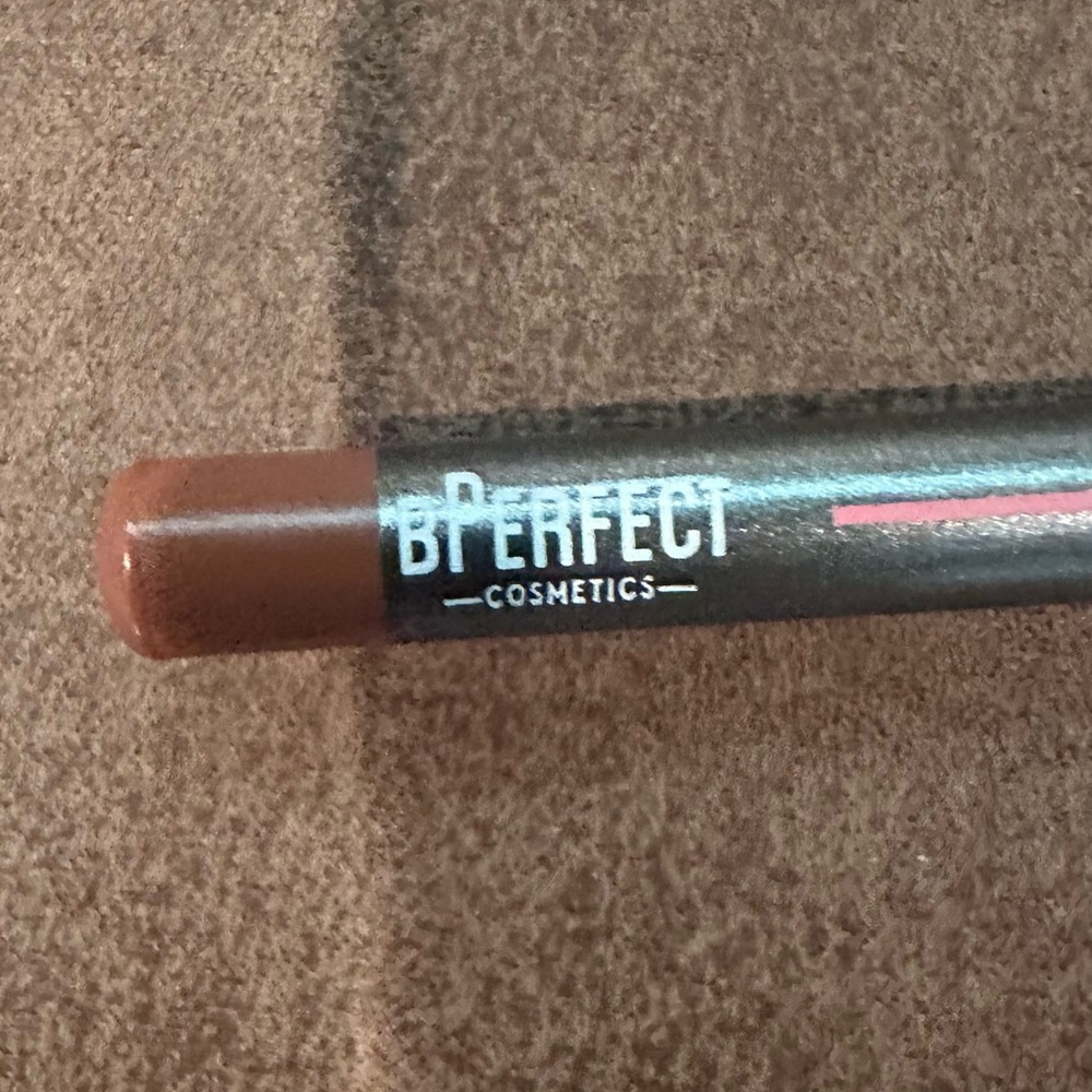BPerfect Poutline Tame Lip Liner
